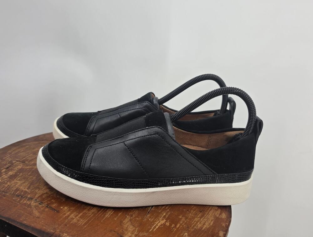 Vionic Zinah Classic Slip On Sneakers Black White Size 7